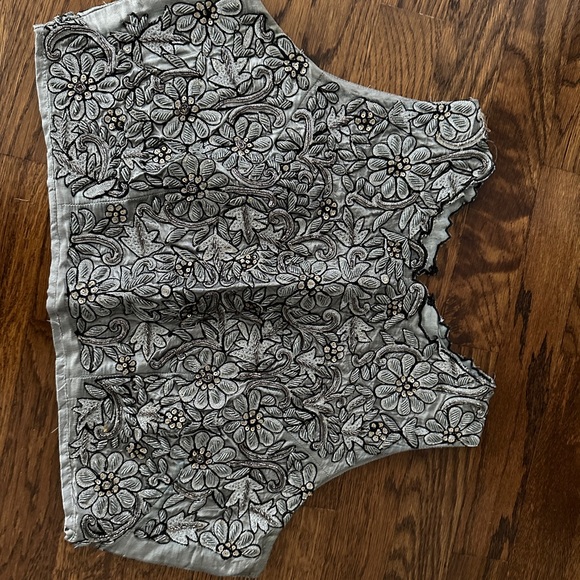 HANDMADE EMBROIDERED INDIAN TOP - Picture 2 of 3